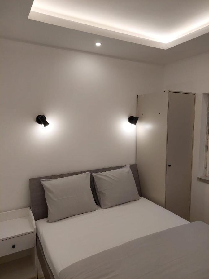 Lisbon South Bay Rooms Almada Exteriör bild