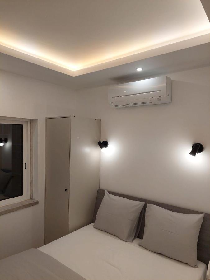 Lisbon South Bay Rooms Almada Exteriör bild